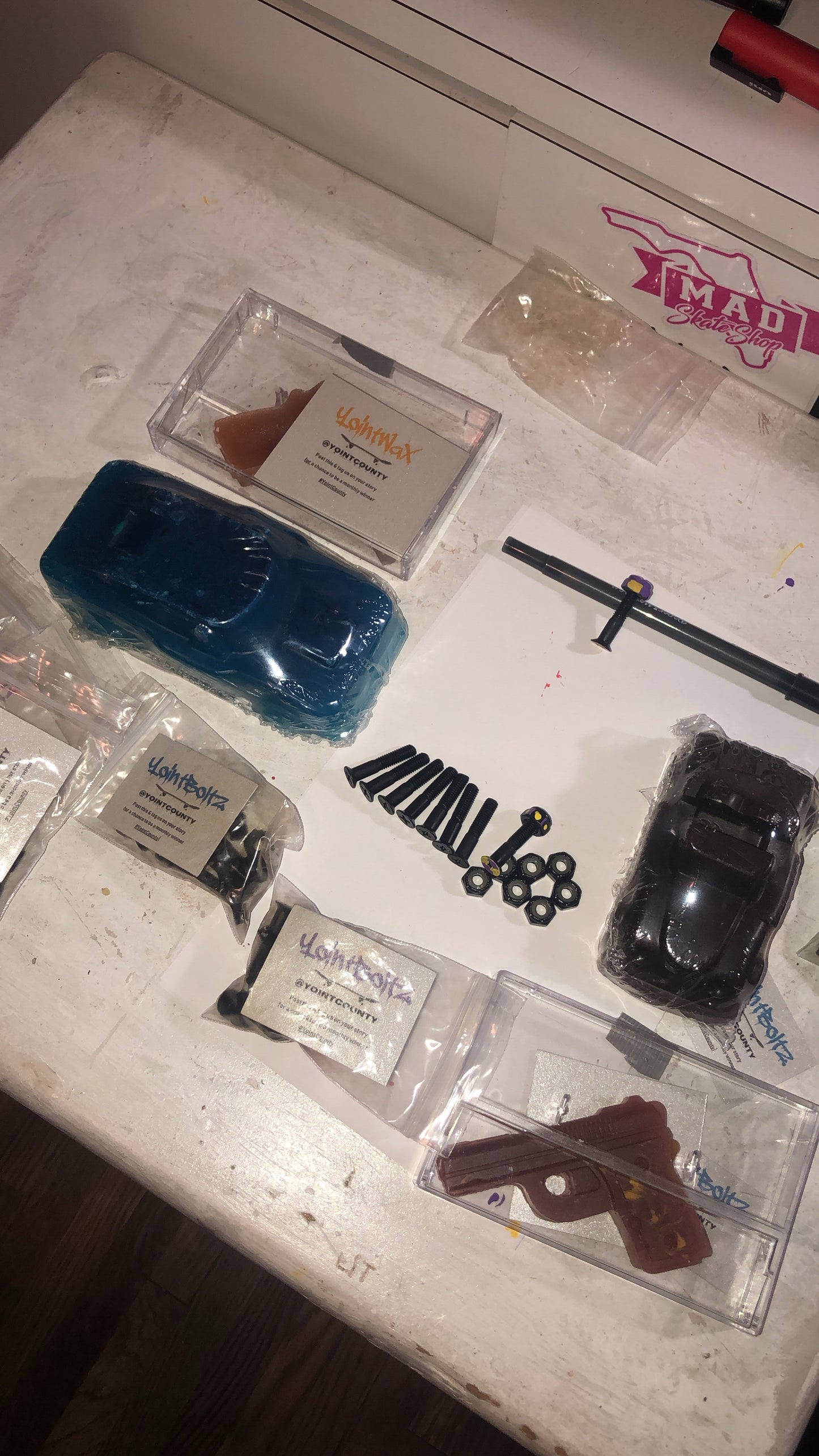 Yoint Wax and Bolts package